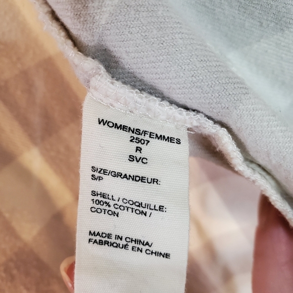 Womens Woolrich neutral colored flannel size small - Picture 6 of 14